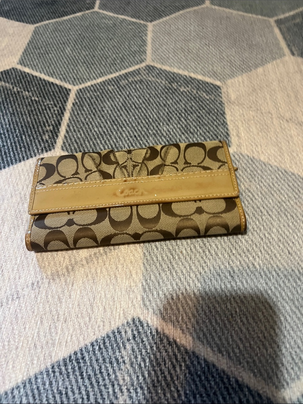Coach Signature Continental Card Holder Wallet in Khaki and Tan